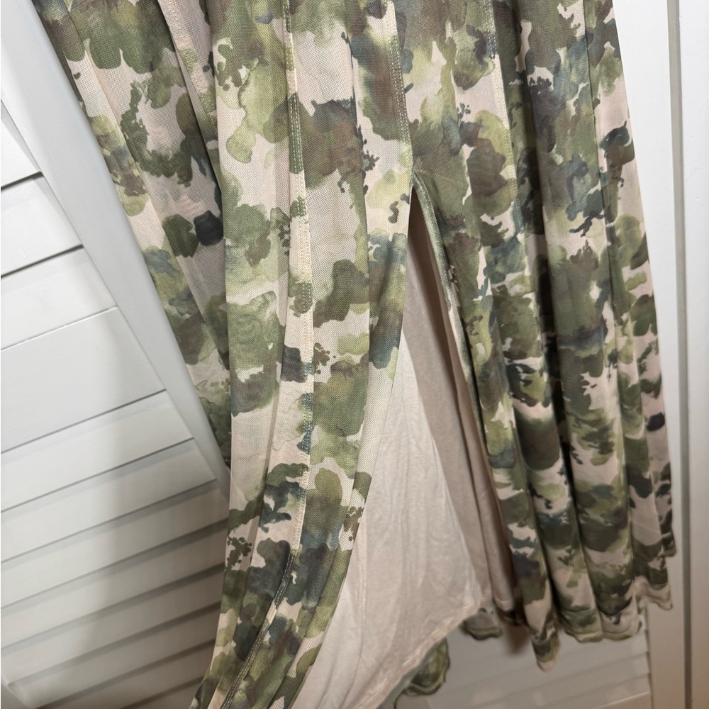 Anthropologie Pilcro Seamed V Neck Mesh Midi Dress Size XS (up to a medium) - Picture 2 of 10